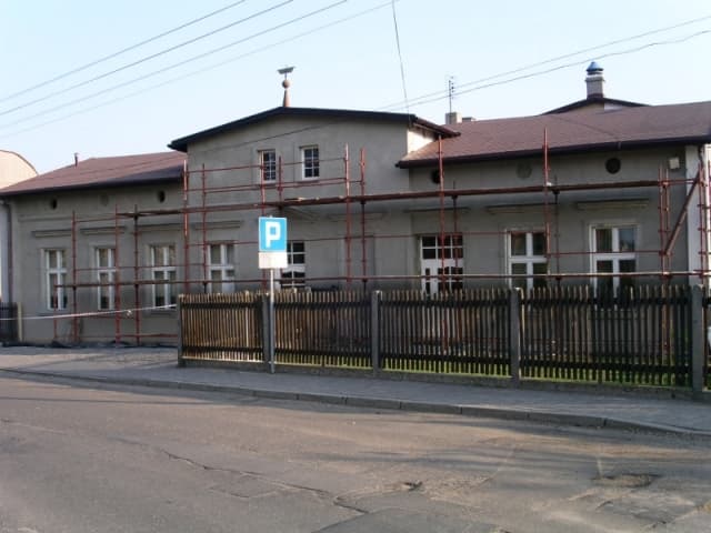 Odświeżona elewacja — ogród Ranger